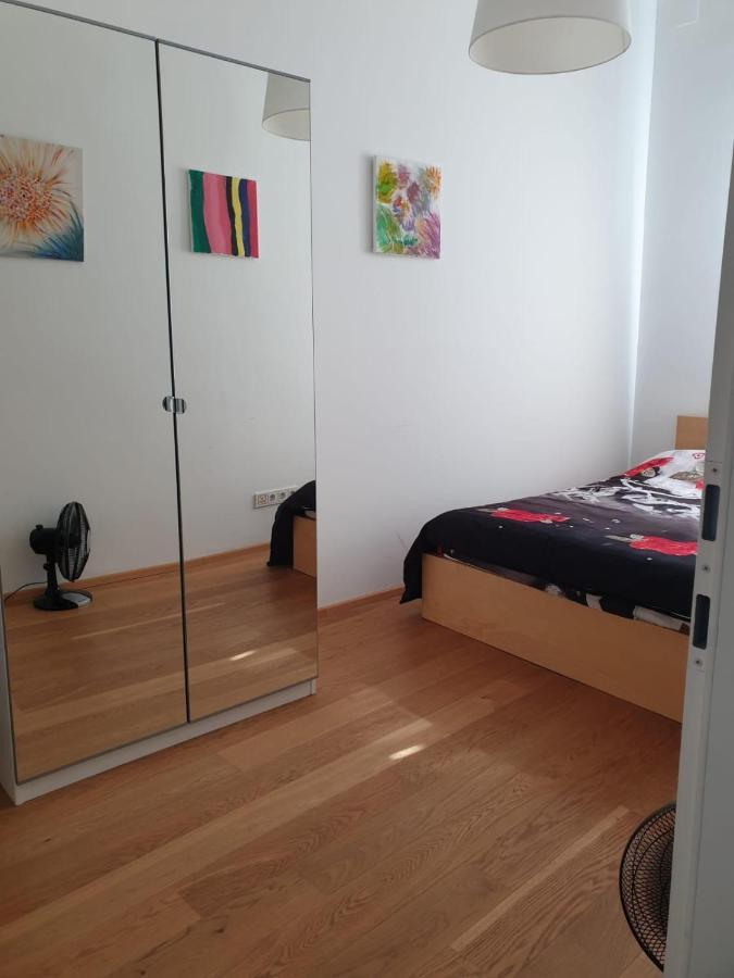 וינה Deluxe Apartment 5P Mm מראה חיצוני תמונה